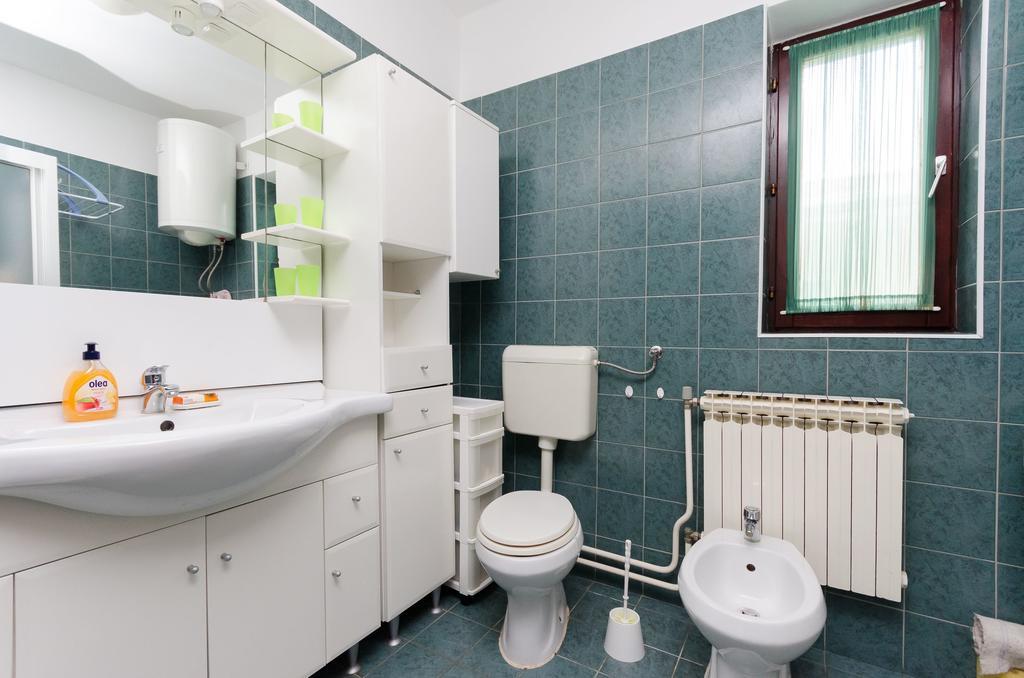 Apartment Bozena Punat Bagian luar foto