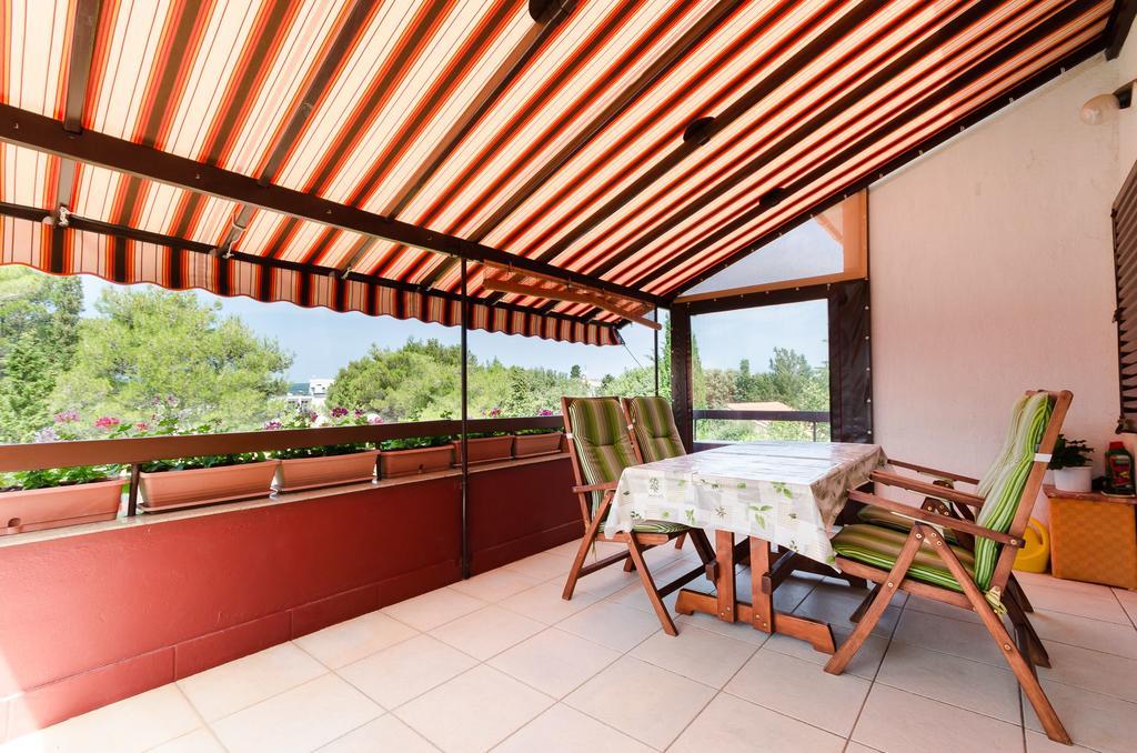 Apartment Bozena Punat Bagian luar foto