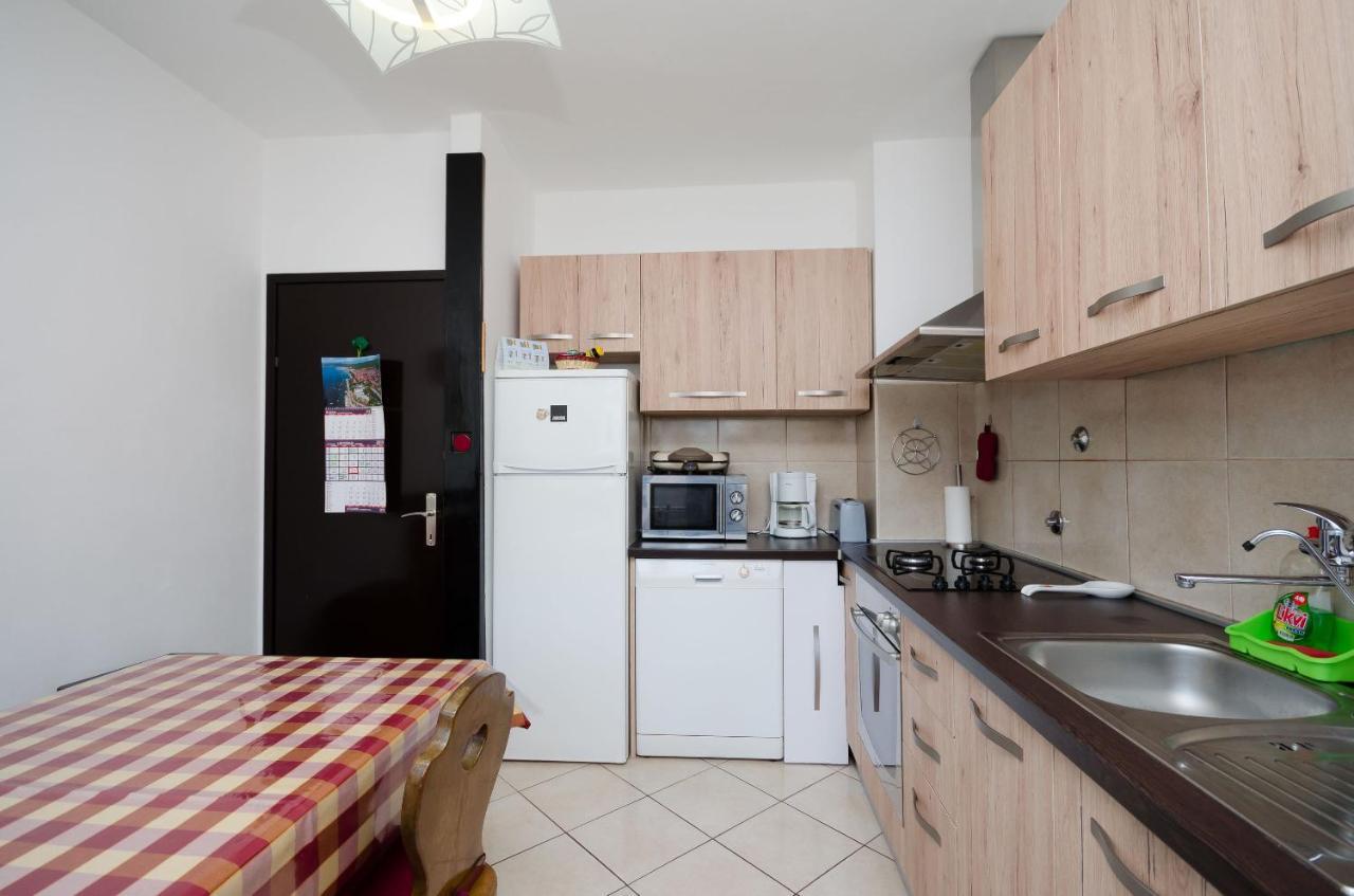 Apartment Bozena Punat Bagian luar foto
